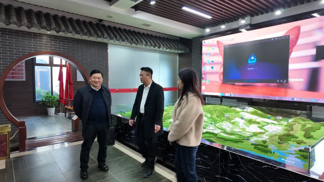 随州市委社会工作部调研随州石材商会(图2)