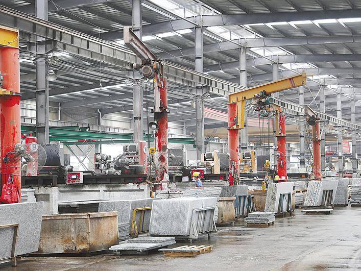 华建股份建成中国首个花岗岩智慧工厂(图1)