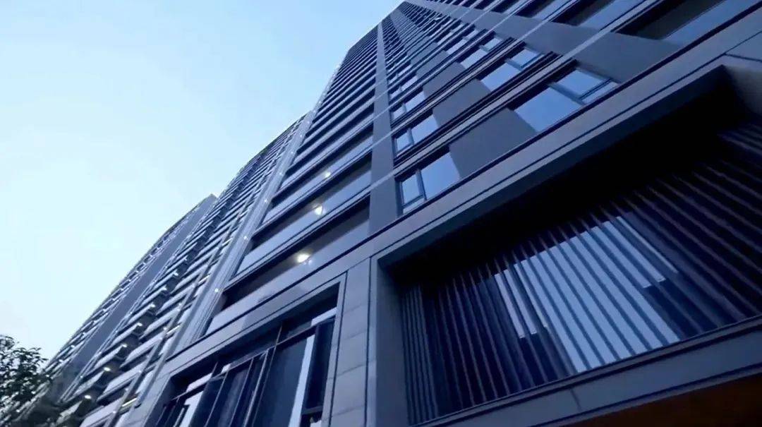 为何机场地铁装饰材料，花岗岩一直是“C”位，附常见石材品种。(图20)