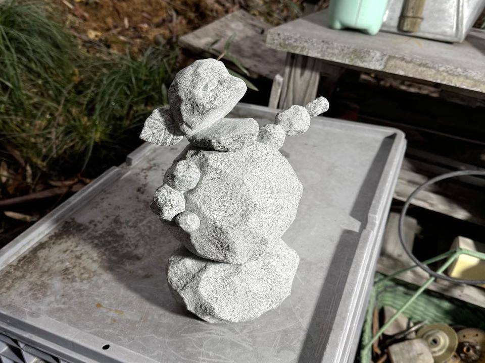 杭州石雕大师3天打造“石矶娘娘”，网友：这下遇到真的了！(图1)