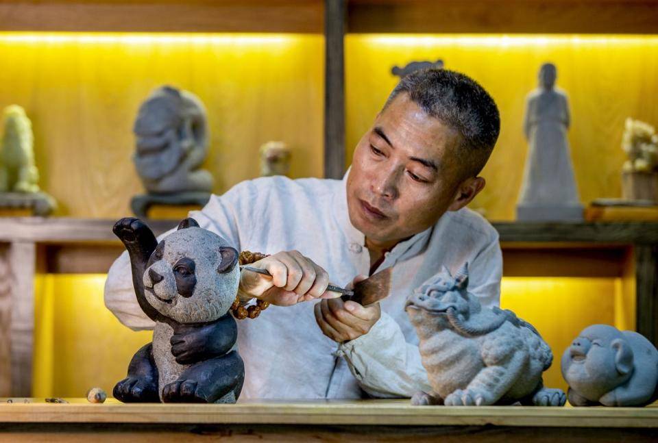 杭州石雕大师3天打造“石矶娘娘”，网友：这下遇到真的了！(图3)