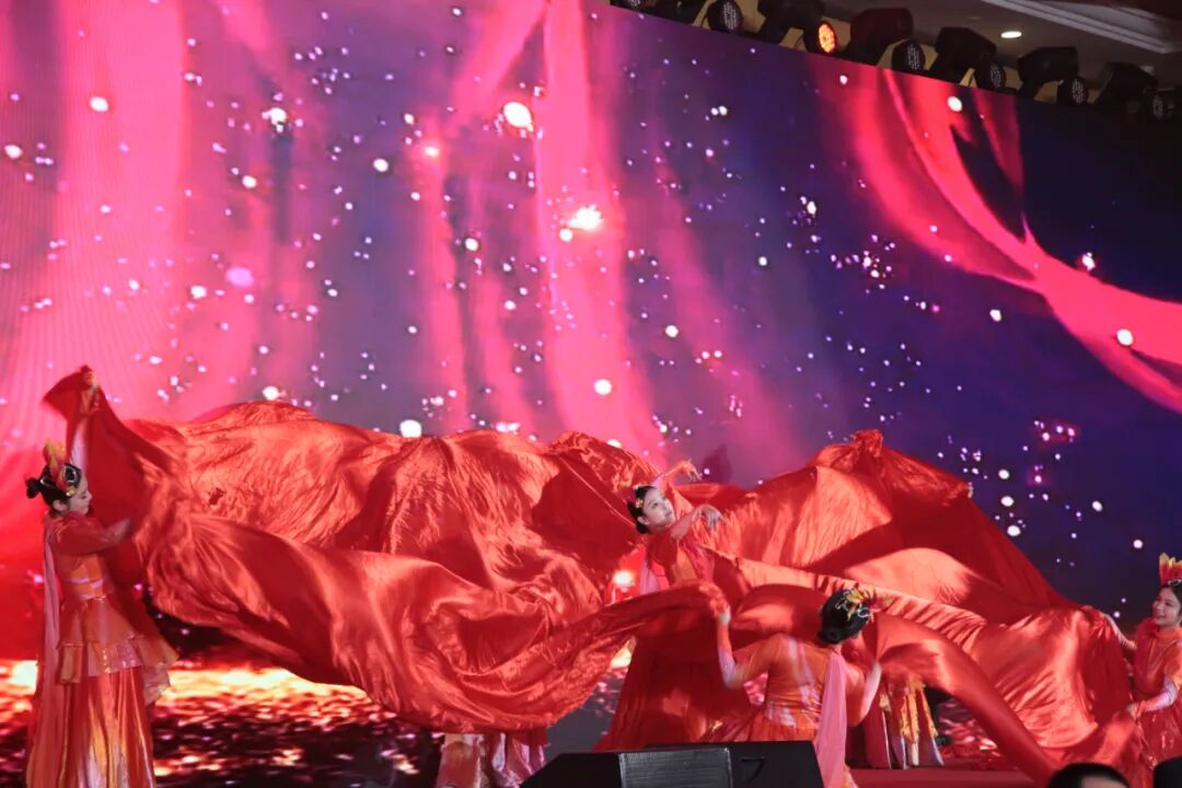 凝心聚力谱新篇!浙江省石材行业协会八届四次会员大会暨迎新联谊晚会圆满落幕!(图22) 凝心聚力谱新篇!浙江省石材行业协会八届四次会员大会暨迎新联谊晚会圆满落幕!(图22)