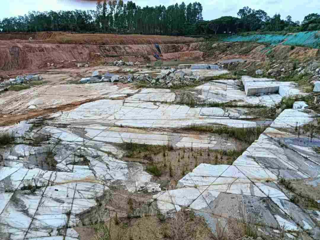 动辄数亿起步、开采年限20年起步：饰面石材矿权正在“劝退”小玩家(图4)