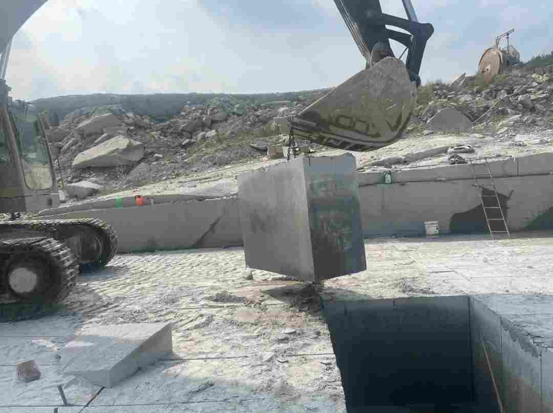 动辄数亿起步、开采年限20年起步：饰面石材矿权正在“劝退”小玩家(图6)