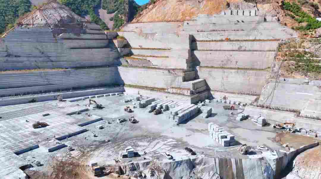 饰面石材矿权大变局：从粗放的资源开发向精细的“系统化运营”加速转型。(图3)