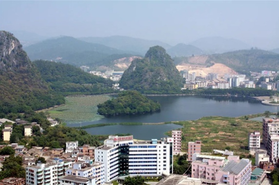 广东云浮：从一块石头到“世界石都”的400年历史！(图1)