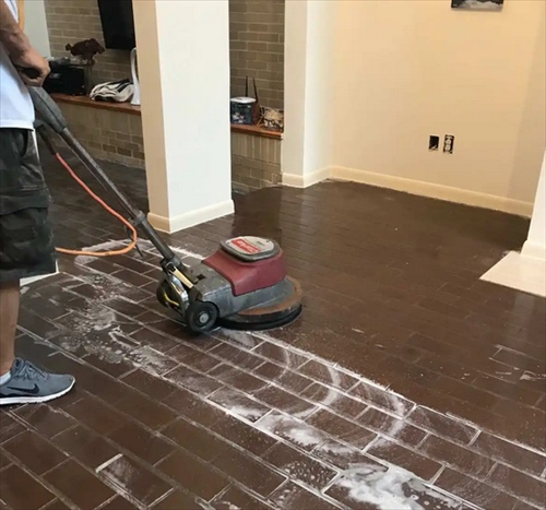 地板石材表面的污渍怎样清洗：方法、对比与实践解析(图3)